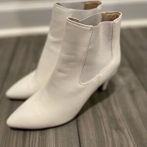 Elegant White Ankle Boots